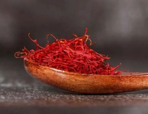 How to Prepare Saffron with Boiling Water and Ice + How to Grind Saffron